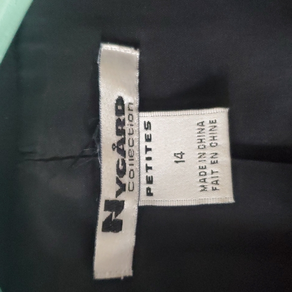 Peter Nygard  14 - Picture 2 of 6